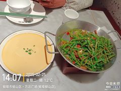 -小菜园新徽菜(蚌埠蚌山万达店)