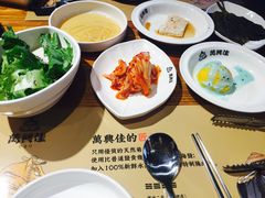 -万兴佳烤肉·长白山老味道(宏泰广场店)