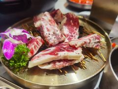 鲜拌牛肋肉-围炉肉舍•炭烤活鳗•丹东海鲜烤肉(步行街店)