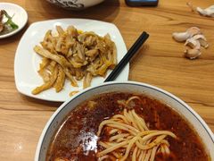 -西部马华清真兰州牛肉面·烧烤夜市(三里河店)