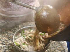 -正宗杨记普洱酸醋米线(总店)