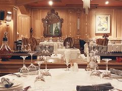 -火车头法国西餐厅