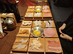 -银米·云南传统过桥米线(双廊黑金冠店)