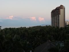 -三亚湾海居铂尔曼度假酒店