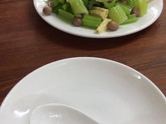 -宝瑞门钉肉饼店