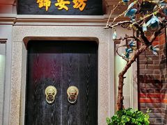 -沪小胖小龙虾(淮海中路旗舰店)