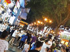 -八一路好吃街(雨田商务大厦店)