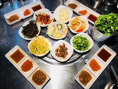 -韩聚屋韩国烤肉餐厅(新北万达店)