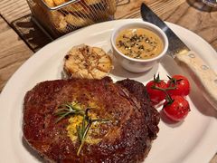 -Common Table · Brunch & Coffee
