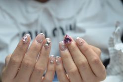 -AKIRA 安久日式美甲美睫