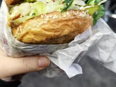 -The Habit Burger Grill 哈比特汉堡(复兴soho店)