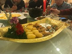 -顺峰海鲜酒楼(省府店)