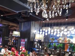 -领鲜活海鲜榴莲自助火锅(东门店)