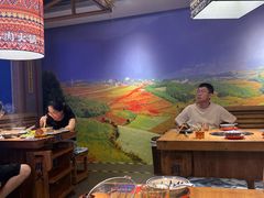 -洱火云南酸菜牛肉火锅(石景山当代商城店)
