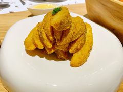蛋黄薯角-ROIIN用心(杭州首店)