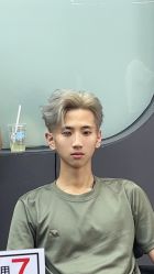 -藤野造型•烫染专业店