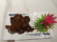 -南京金牛湖巨碗鱼头