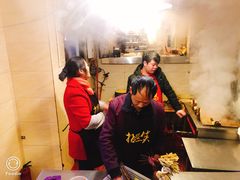 -拈签一笑黄牛肉辣卤串串