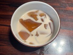 -粤·向群饭店(麓景路店)