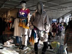 -NIKE品牌体验店(南京东路店)