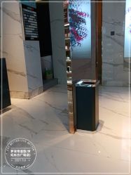 -罗亚帝造型·烫发染发