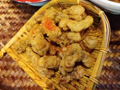 -爆炸头阿姨小四川正宗川味小吃(无任何分店)