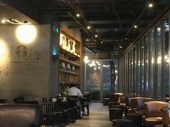 大堂-星巴克(西湖天地店)