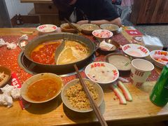 -赵美丽·重庆社区火锅·直营店(火车东站·中豪国际店)