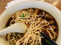 -李先生牛肉面大王(上海站南广场店)