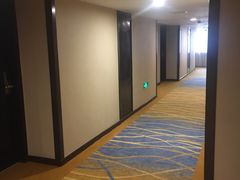 -广东大厦酒店(广州北京路步行街纪念堂地铁站店)
