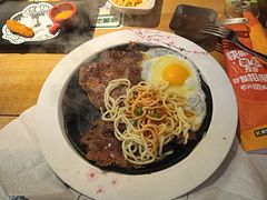 黑胡椒传奇-豪客来牛排(宝龙城市广场店)