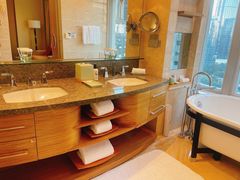 -深圳星河丽思卡尔顿酒店