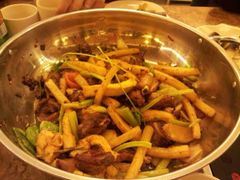 干锅鸡翅-蛙蛙叫干锅年代(簋街总店)