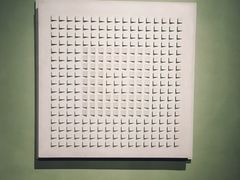 -Nathalie Djurberg与Hans Berg“牛皮纸包裹的月亮”-Prada荣宅当季展览