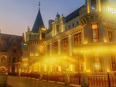 -东港音乐喷泉广场