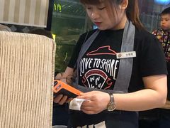 -必胜客(上海新南方商城PH店)