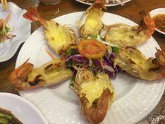 -J Daeng Seafood