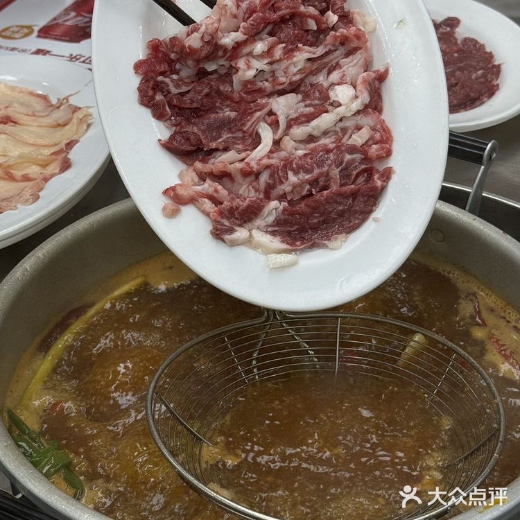 在北京吃到了我的人生潮汕牛肉饭🥣…