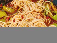 小龙虾拌面-金陵暴走小龙虾·迷踪蟹(凯德MALL店)