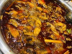 -肖肖酸萝卜鱼火锅(总店)