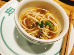 -一坐一忘云南菜(嘉里中心店)