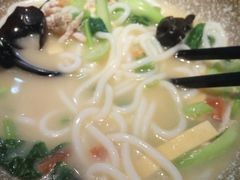 -蒙自源小锅米线(金佰利店)