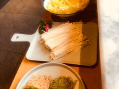 -煲宫猪肚鸡(晶品店)
