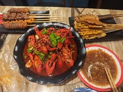 -阿郎龙虾烧烤海鲜馆(苏河融景店)