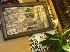 -临界音乐酒馆·小龙虾·江湖菜(华熙LIVE·鱼洞店)