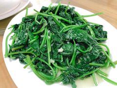 蒜蓉炒番薯叶-田源农家饭店·窑鸡王·海鲜(东部湾·融创店)