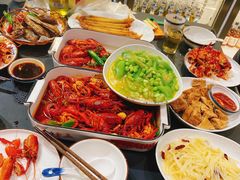 -聚汇三少·龙虾·中餐厅(莫邪路新天地店)