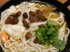 -鑫花溪牛肉米粉(凤凰街创始总店)