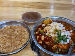 -柳州肥姨妈大骨螺蛳粉(曹路店)