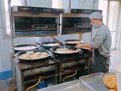 自助取餐区-王三姑牛肉饼